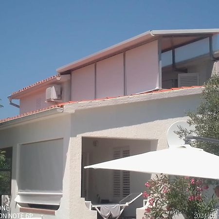 Villa Bianca Barbat na Rabu Buitenkant foto
