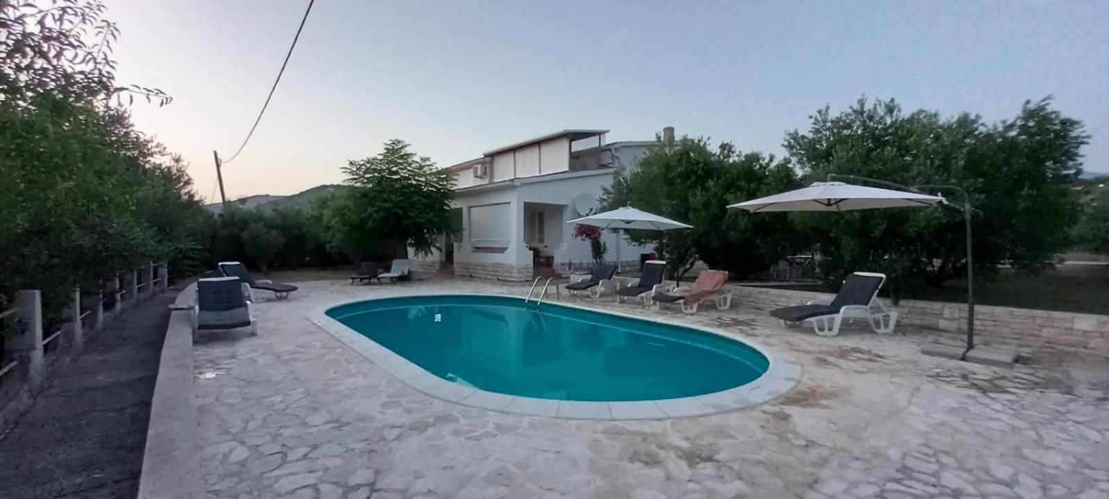 Villa Bianca Barbat na Rabu Buitenkant foto
