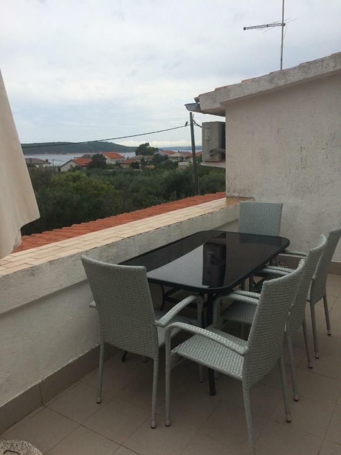 Villa Bianca Barbat na Rabu Buitenkant foto