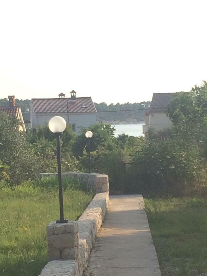 Villa Bianca Barbat na Rabu Buitenkant foto